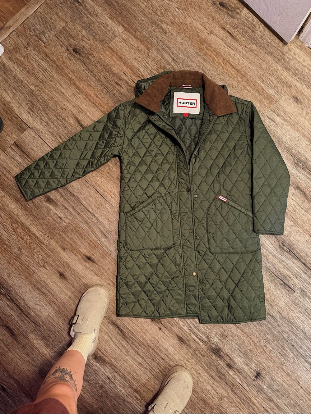 Hunter Green Quilted diamond Puffer jacket with Brown Cord Collar